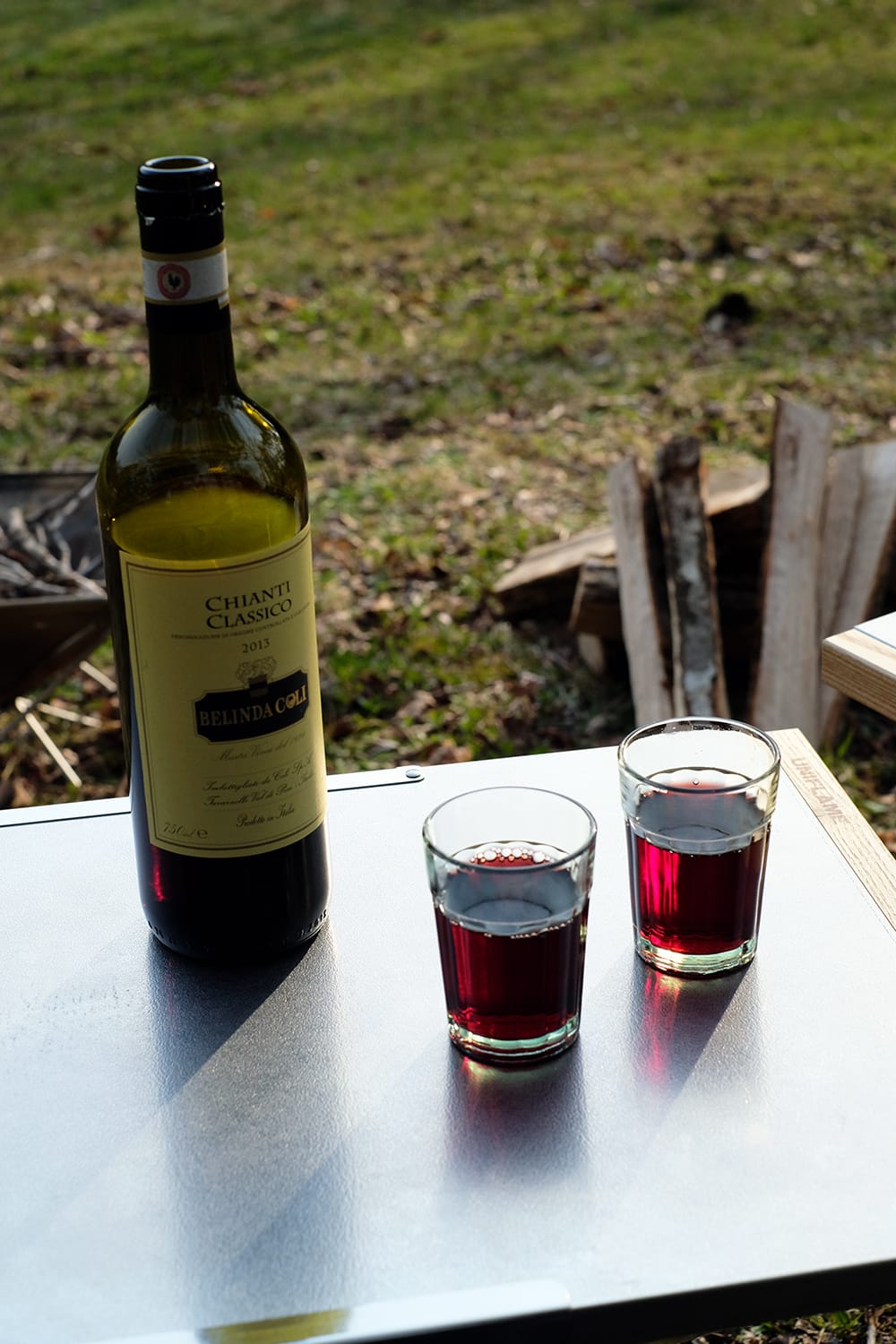 キャンプ場で飲む赤ワイン キャンティクラシコ