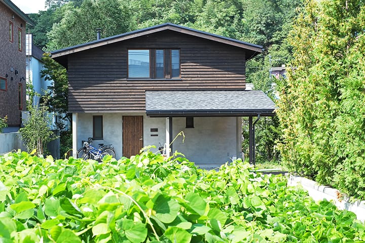 スキップフロアでつながる家 札幌市中央区 北海道産トドマツの家